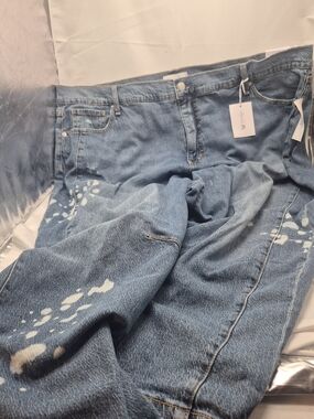 Jessica Simpson Blue Boyfriend Jeans with Bleach Accents